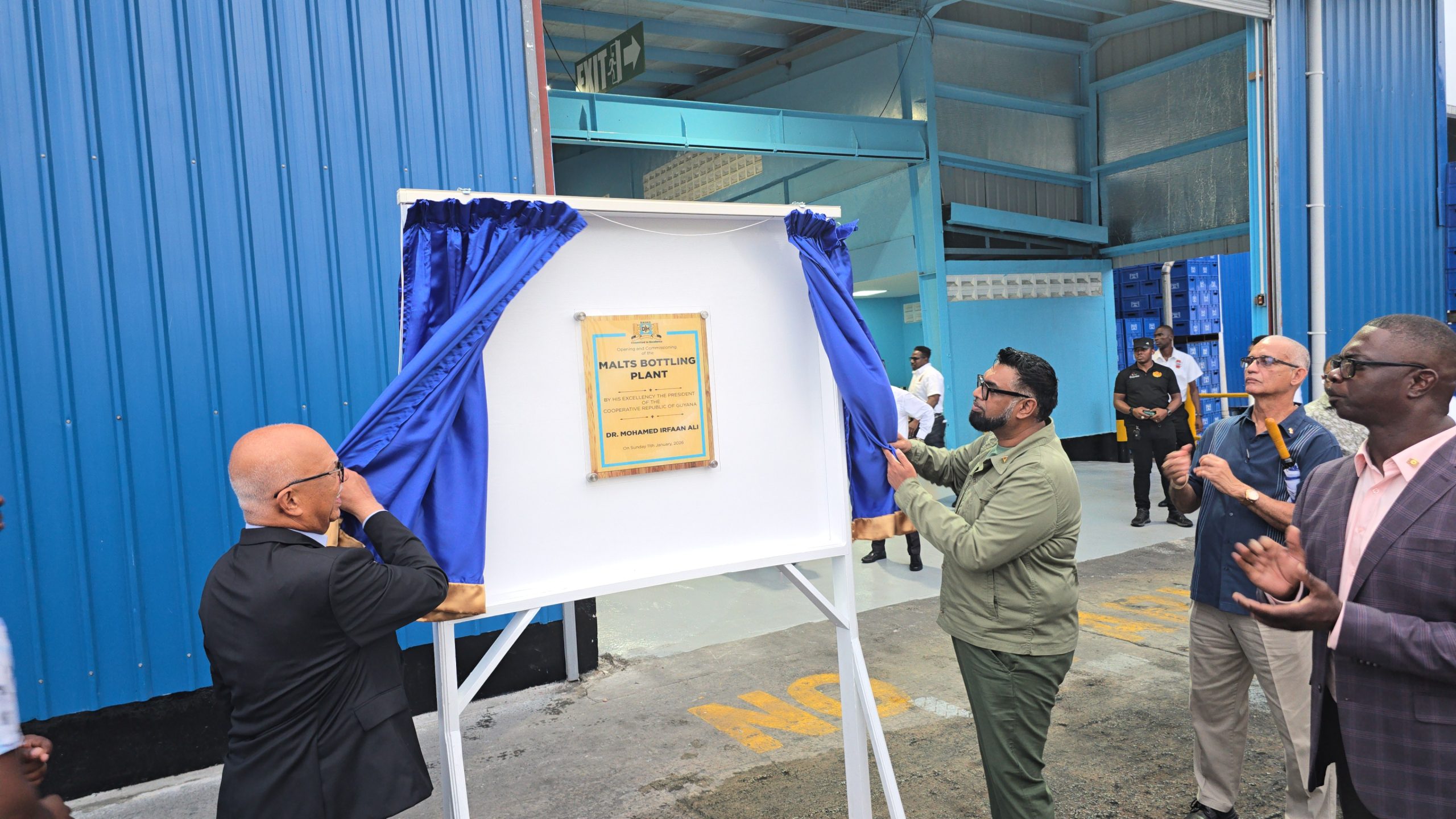 Reis says local stock exchange undervaluing Banks DIH shares, Ali promises reform this year