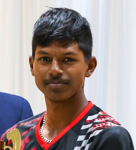 ‘Pres’ beat ‘Naps’ in South battle