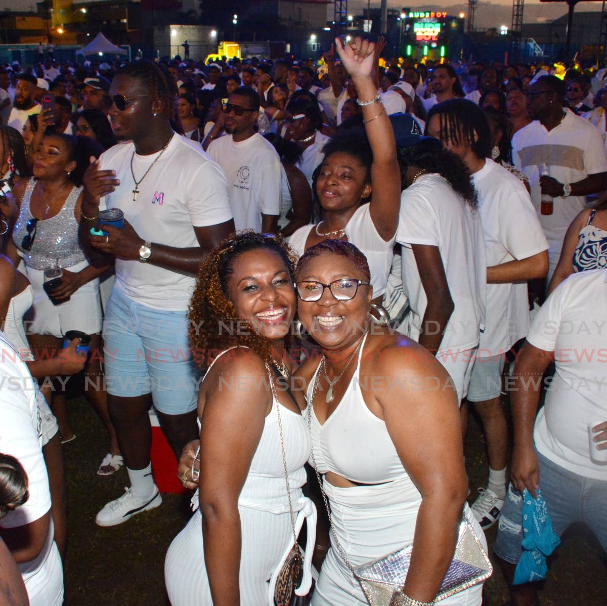 Sea of white as thousands flock Xperience fete