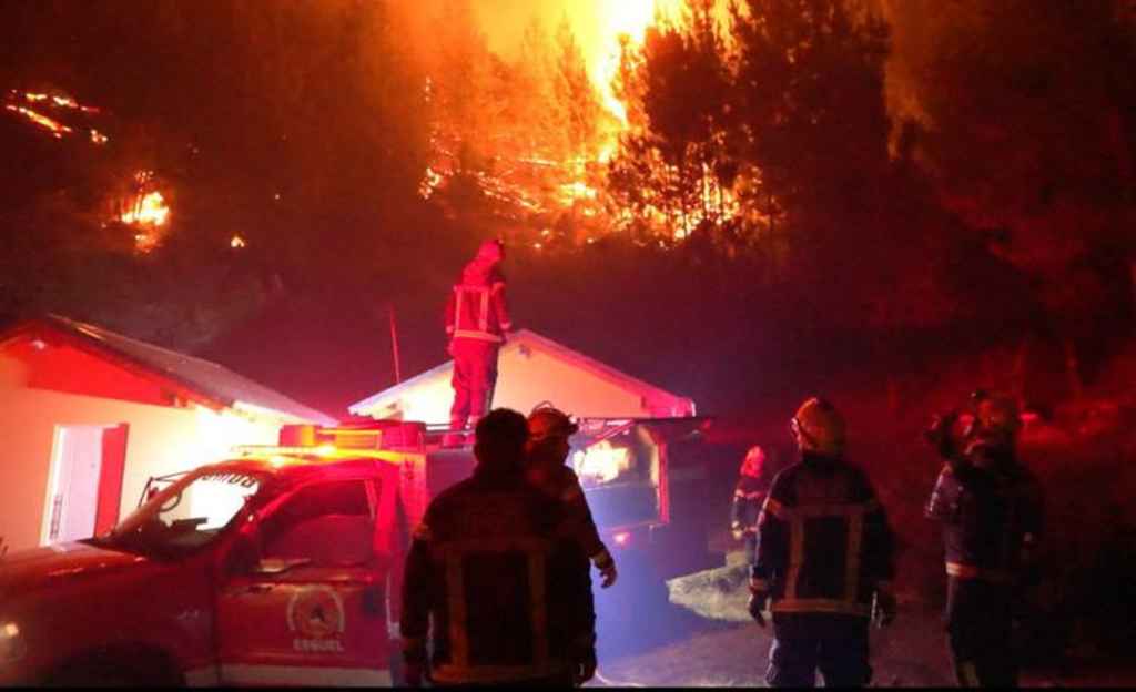 Uncontrolled fires in Patagonia, Argentina