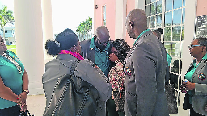 30 months jail for man who attacked a GB school principal with iron bar