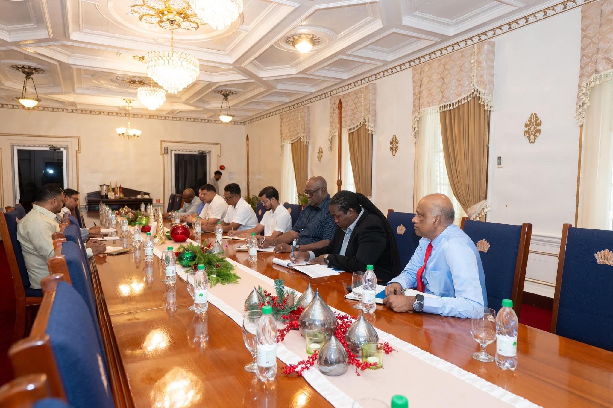 Foreign gold miners given 24 hours to stump up real production, face expulsion