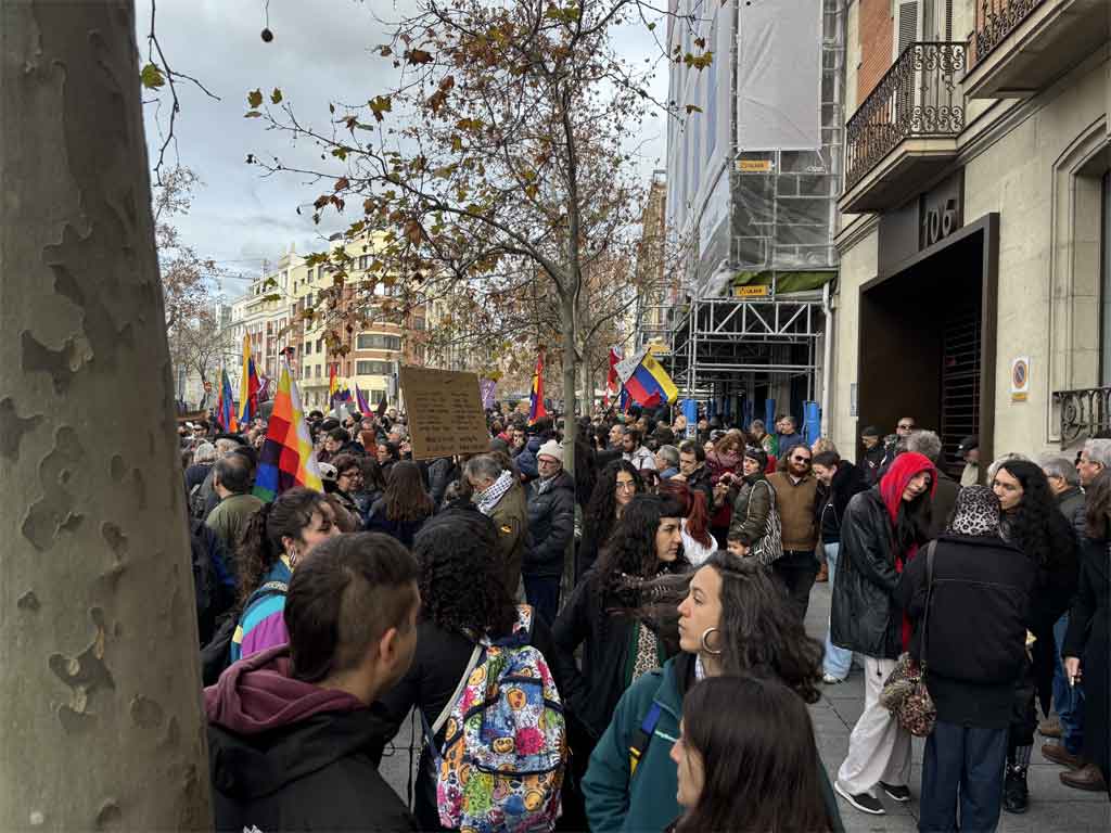 Majority in Spain rejects US interference in Venezuela