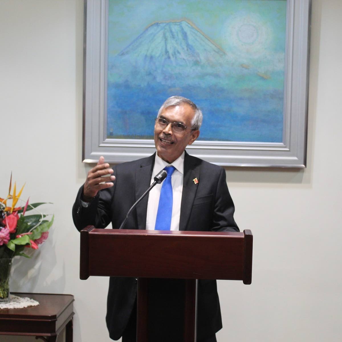 Naps Girls, BATCE students take President’s Medal – while 105 schols awarded