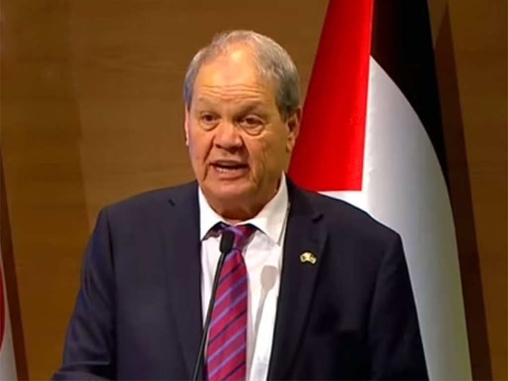 Palestinian leader supports national committee to manage Gaza