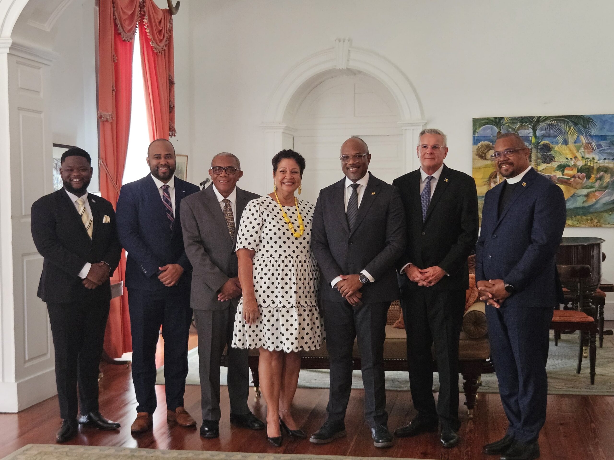 Seven Independent Senators sworn in