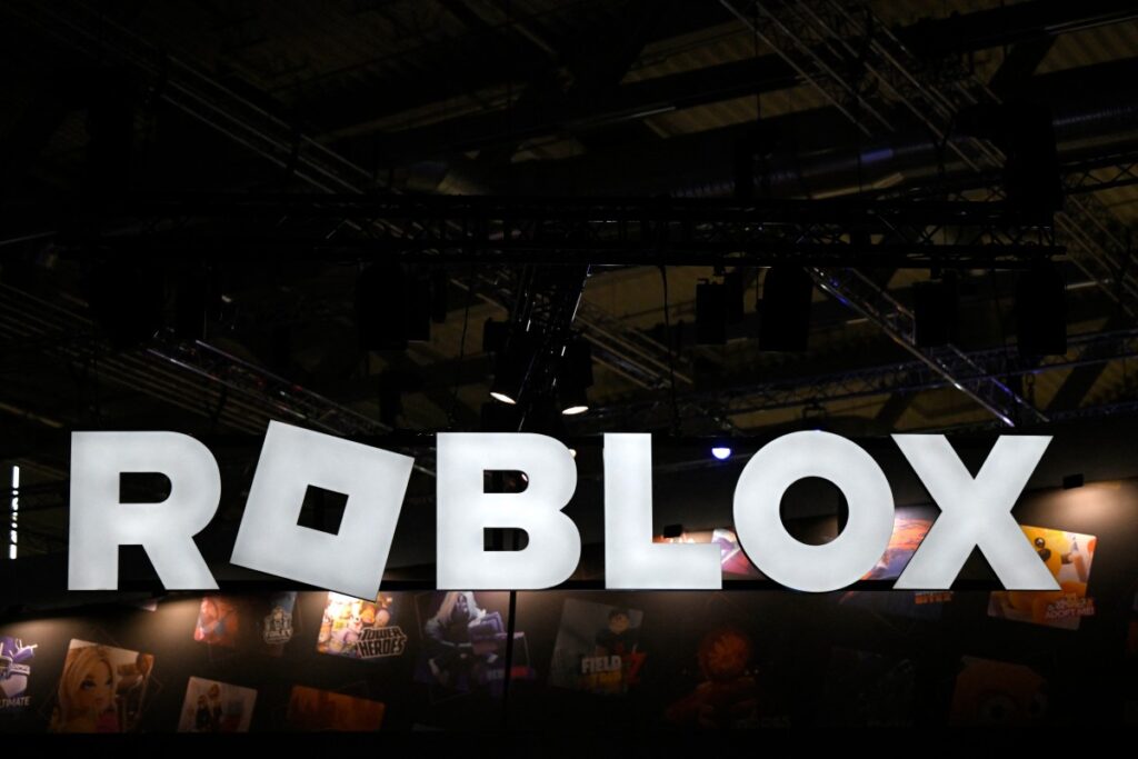 Los Angeles sues Roblox over child exploitation claim