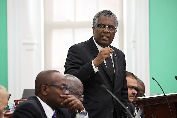 Mitchell blasts banks over cheque delays and ‘poor’ service