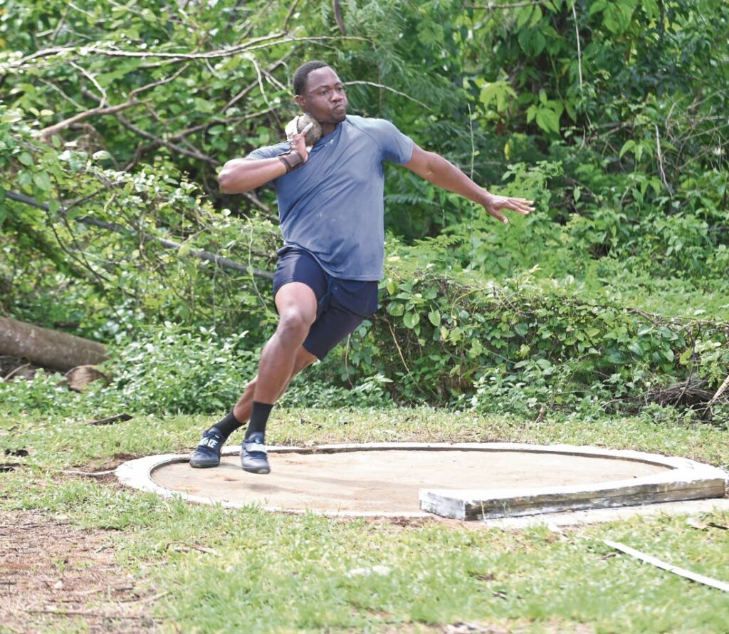 Munro’s Smith pleased with throws at STETHS Invitational