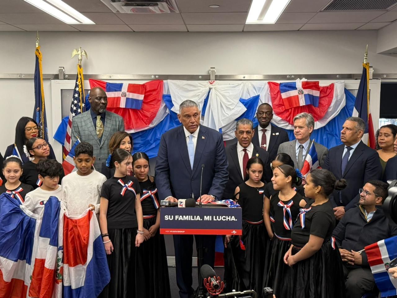 New York to light 16 landmarks for Dominican Independence Day