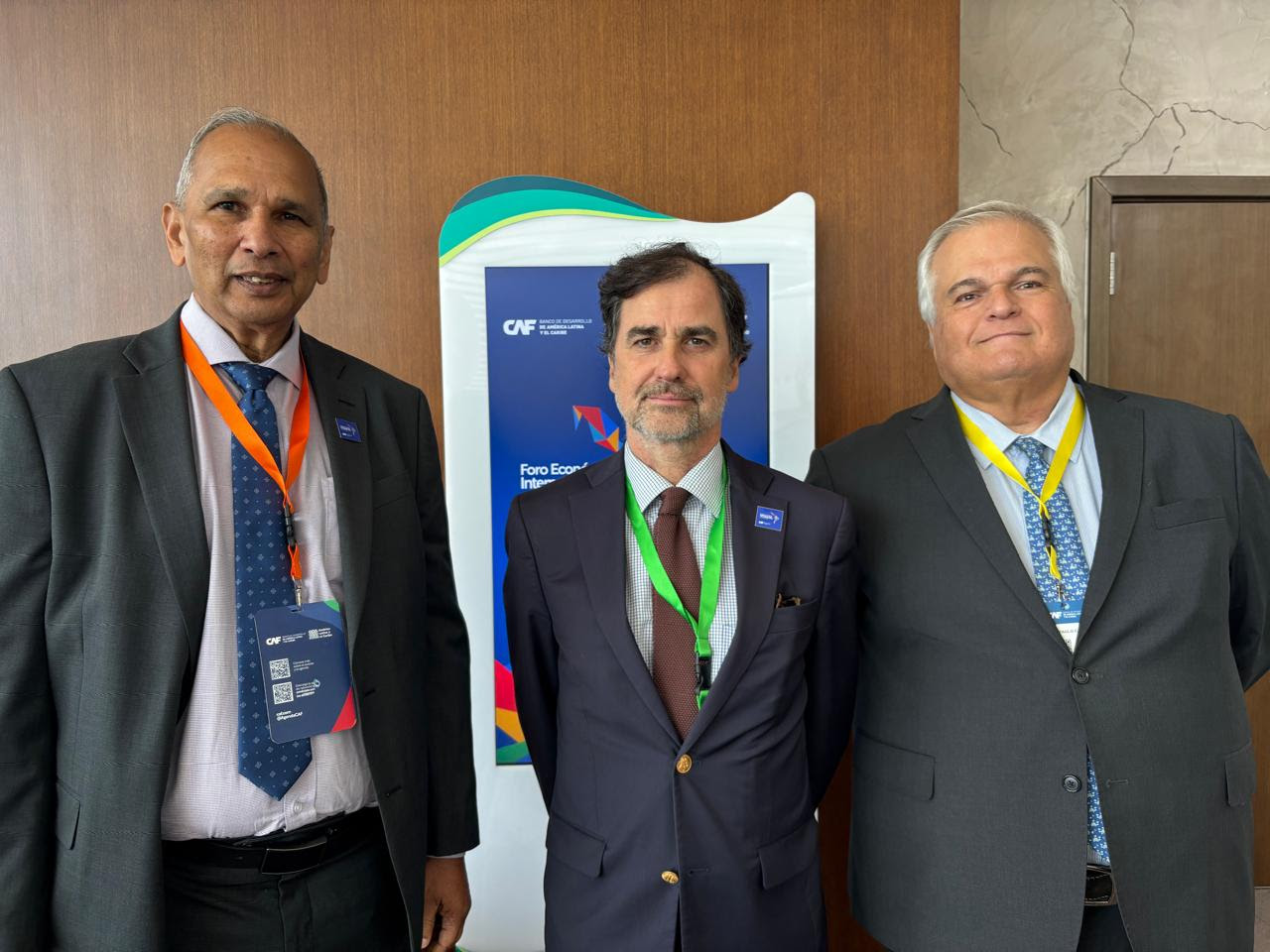 PRESS RELEASE: IICA Director General  and CAF President and Vice President discuss the role of financing in expanding scientific and technological revolution in agriculture of the Americas
