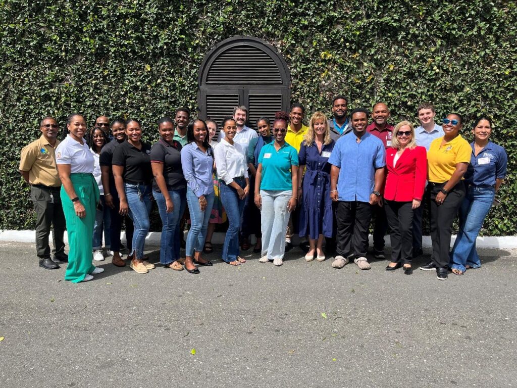 UK-Jamaica partnership launches Caribbean seagrass restoration effort