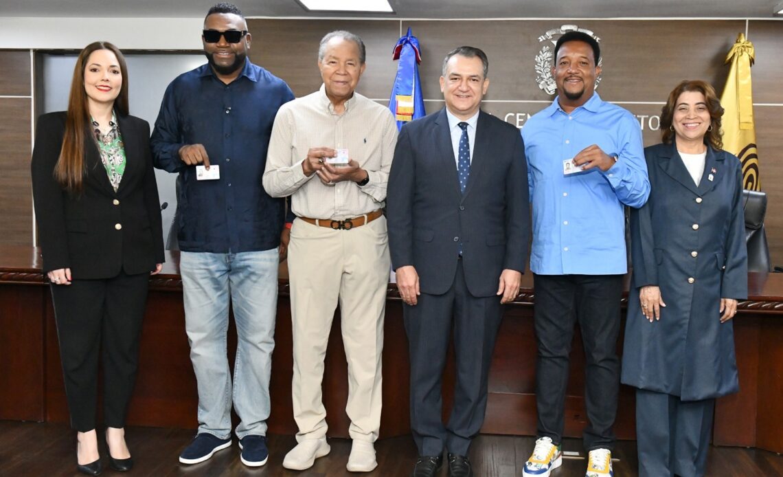 People with disabilities and Cooperstown Hall of Famers receive new ID cards