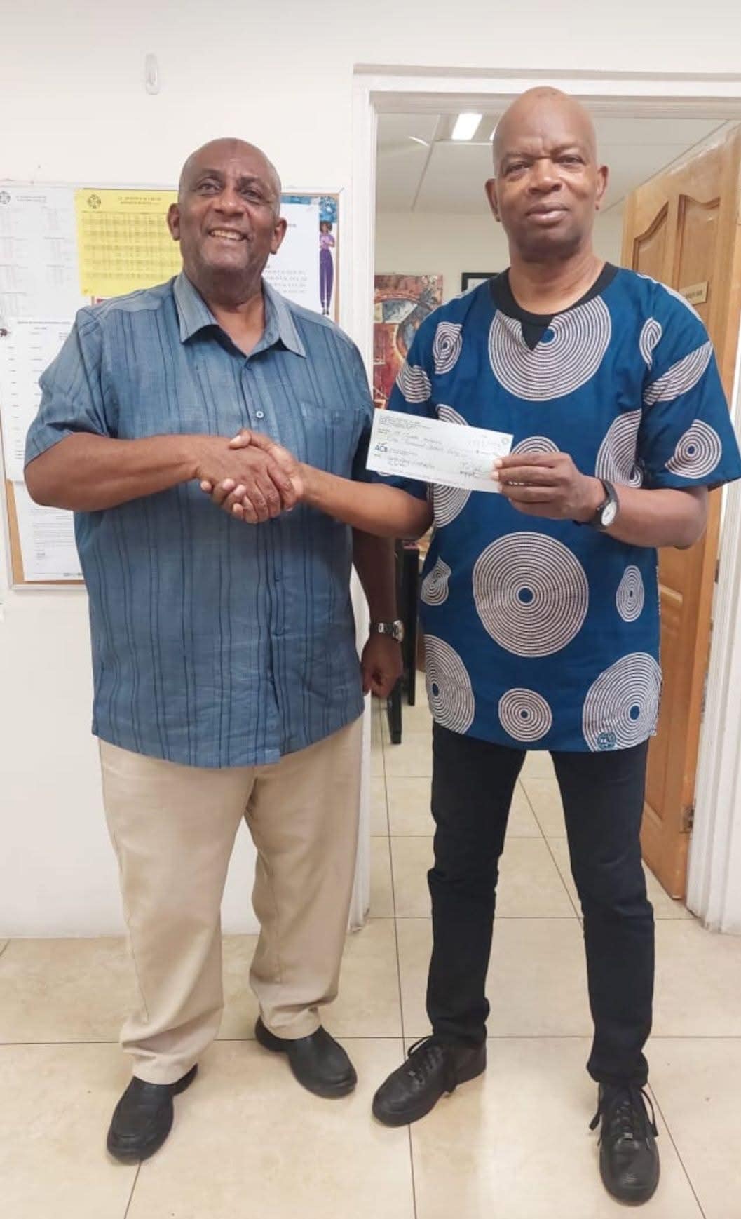 Alumni Association Donates $1,000 to Support SJA Sports Day