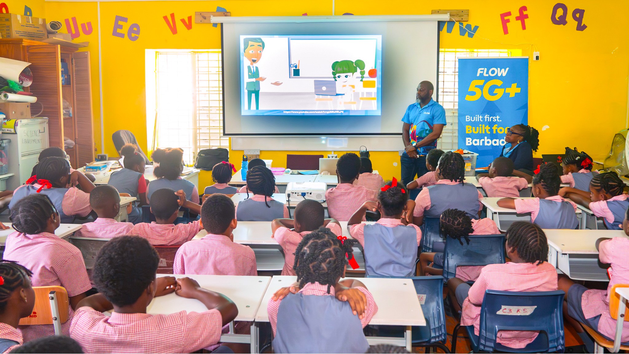 Flow empowers Welches Primary students with a Safer Internet Day session