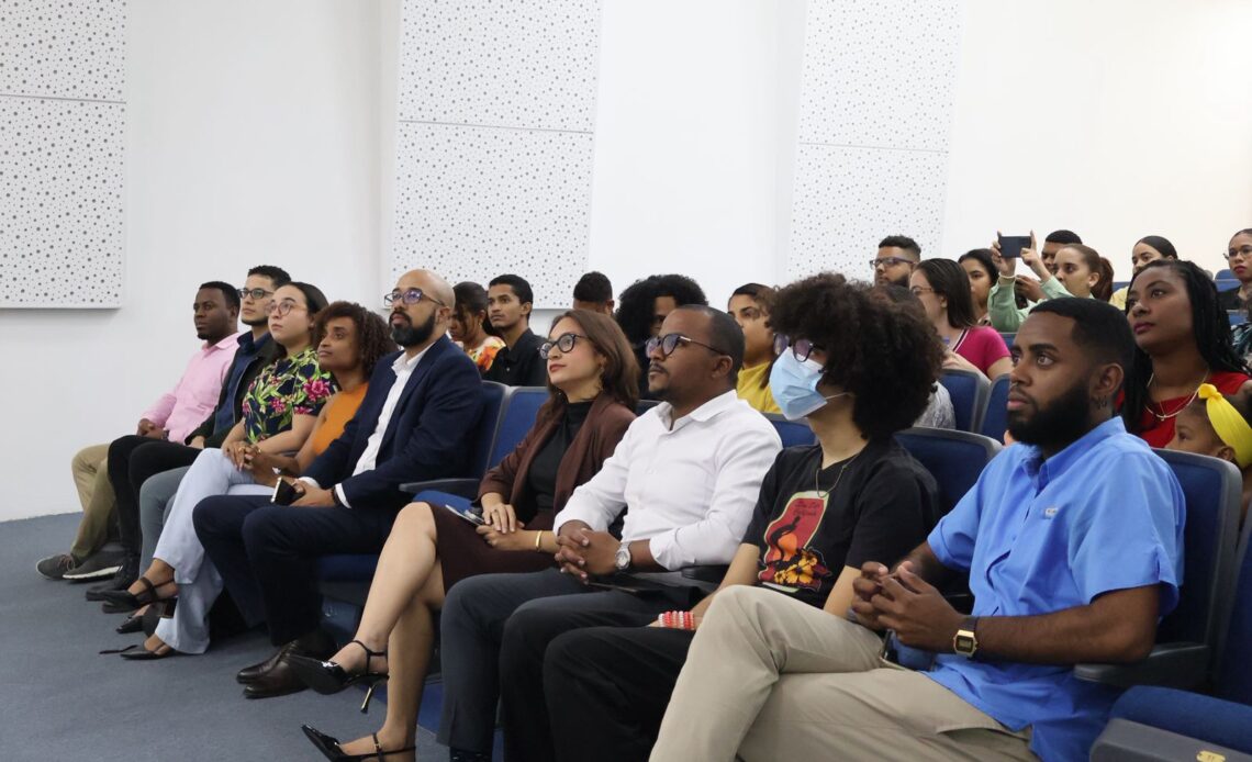 La Cátedra emerges as platform for sociological research