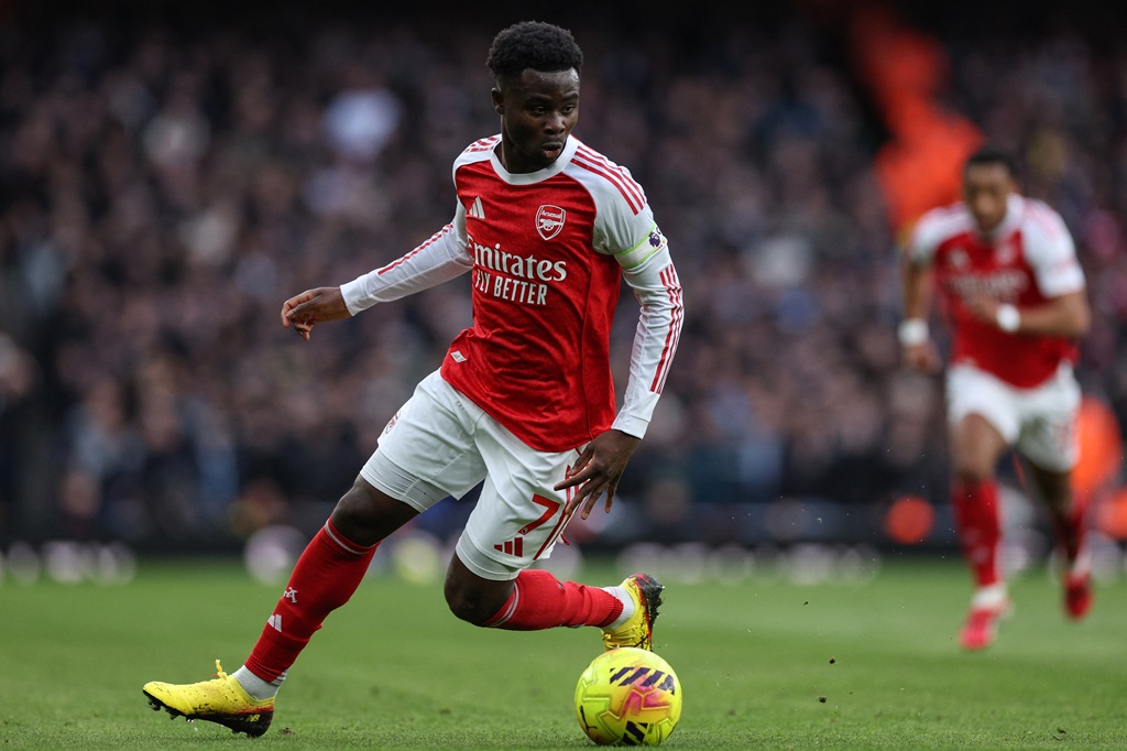 Arsenal corner Chelsea into submission, Man Utd climb to third