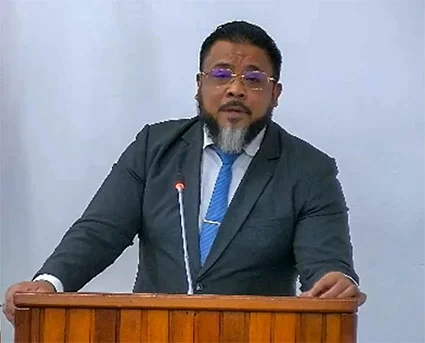 Somohardjo: Parlement krijgt geen kans om te spreken over rechtsstaat