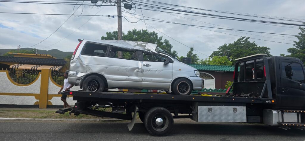 Children among 5 injured in multi-vehicle crash in Portmore