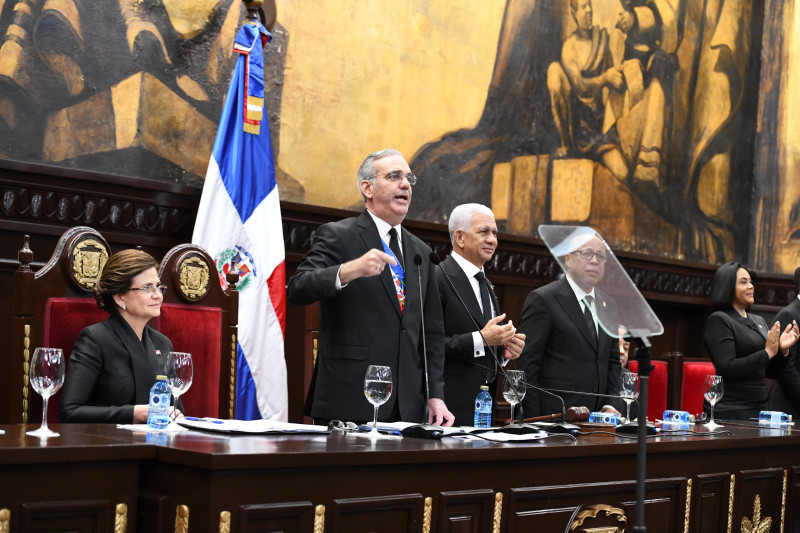 Abinader on power outages: “They are unacceptable. They concern us and we are addressing them.”