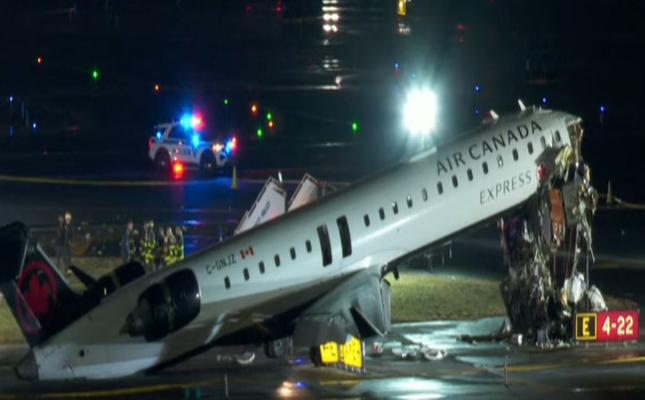Two dead in plane mishap in New York