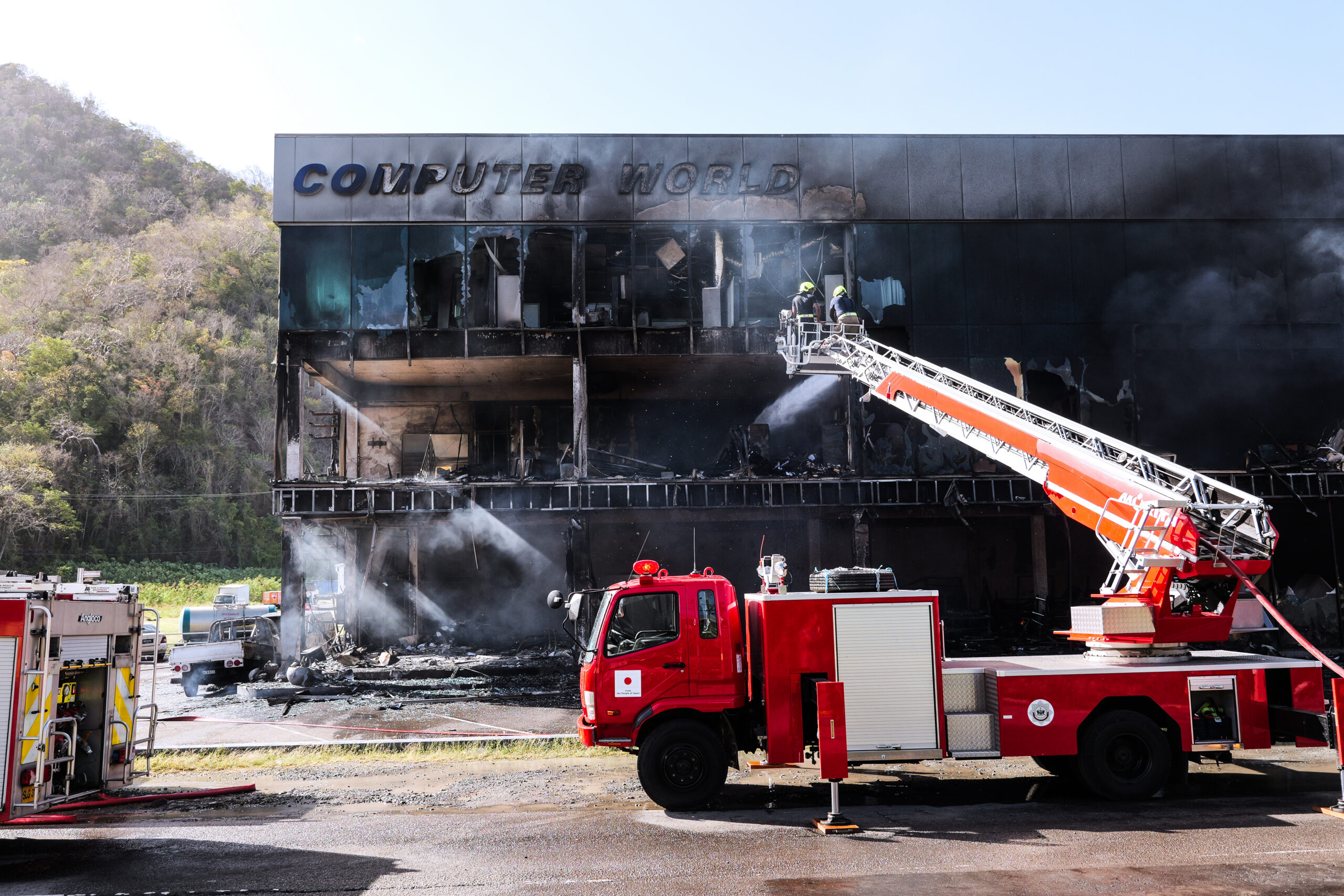 SLFS: Hazardous materials, restricted access, complicated Computer World fire