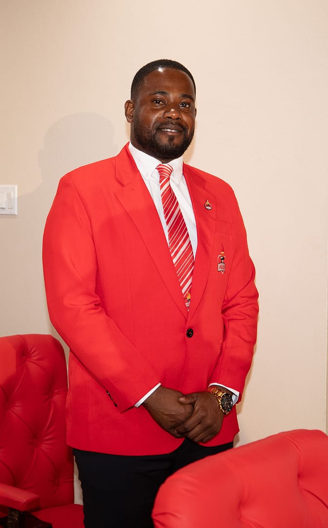 Nibbs Calls for ‘Change’ in Barbuda, Backs Beezer with Development Agenda