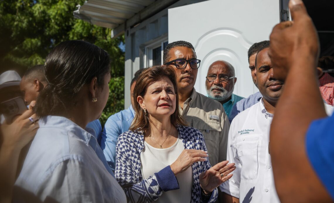 Raquel Peña assesses flood damage in Bahoruco communities