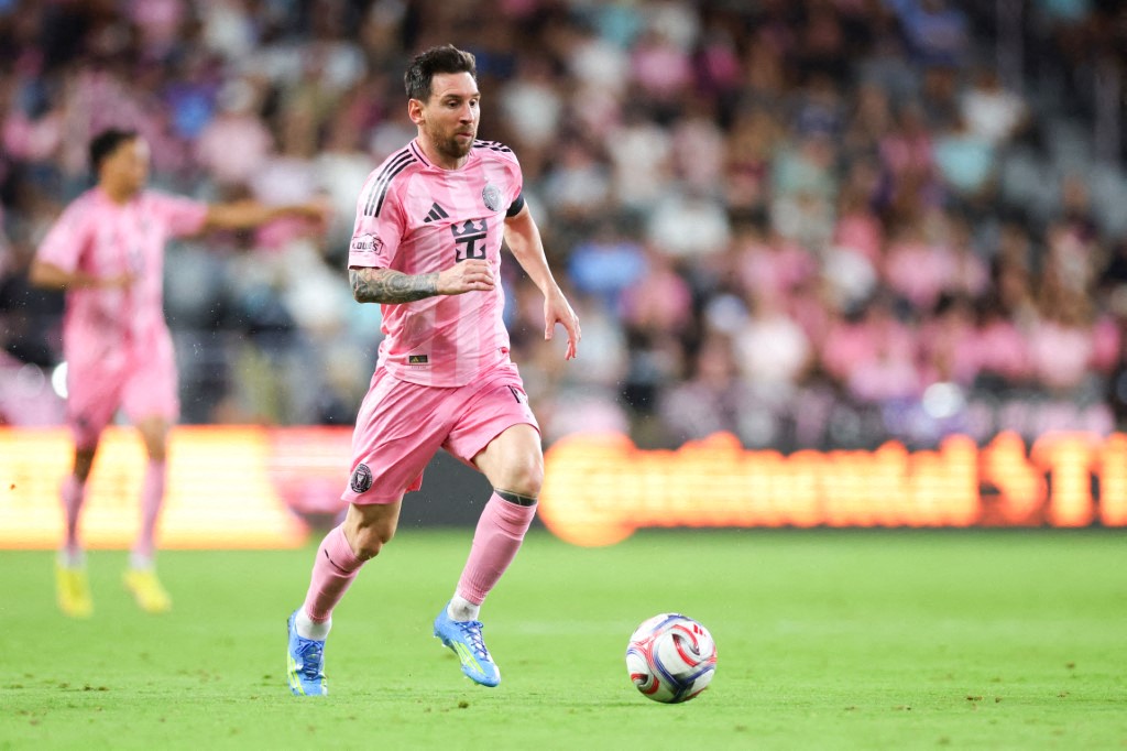 Messi buys Spanish soccer club Cornella