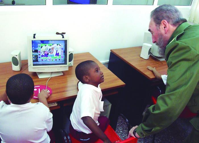 Fidel and unconventional warfare: An early warning about the assault on consciousness