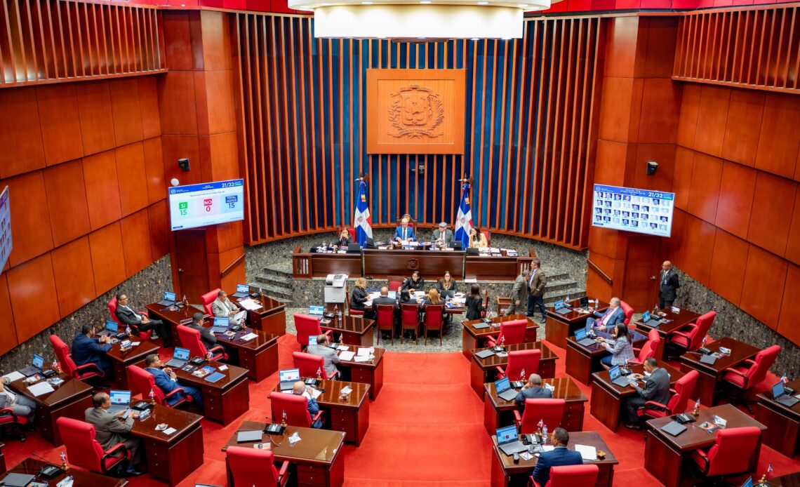 Senate approves first reading of real estate regulation bill in the Dominican Republic