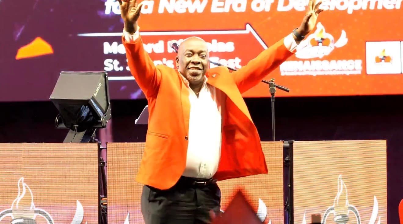 LETTER: Give the Man His Flowers Now, Not Later