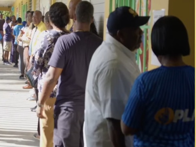 Bahamians voting for new government