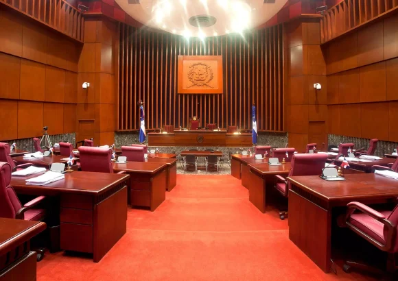 Dominican Senate advances bill to promote local and foreign investment