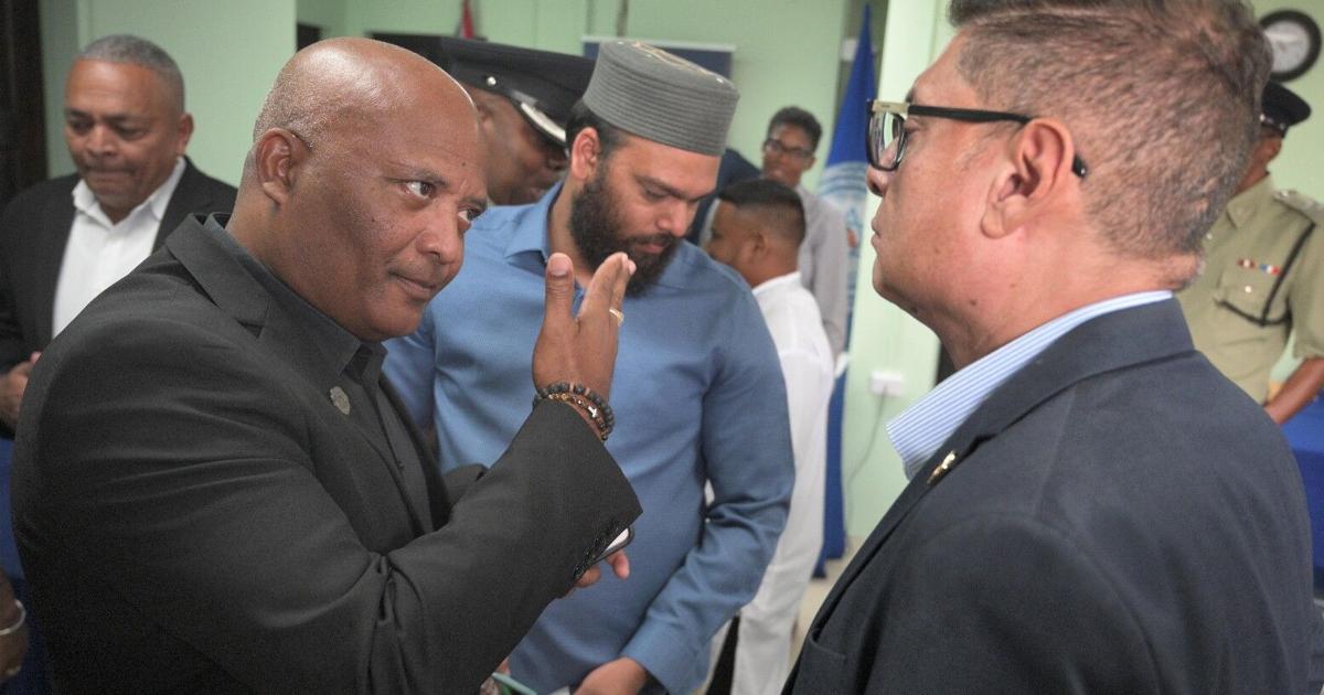 Senior cop warns officers: Don’t abuse sick leave