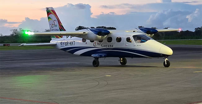 Nieuwe vliegverbinding tussen Guyana en Suriname van start