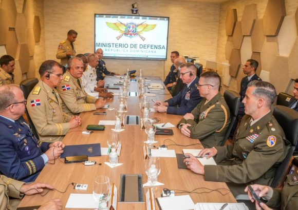 Dominican Defense Minister meets with U.S. Southern Command delegation