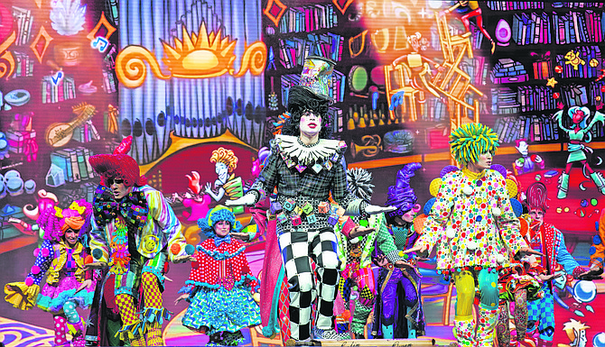 Atlantis spectacular promises glitz and glamour for entire family