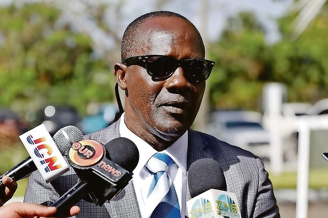 Union rejects govt pension reforms