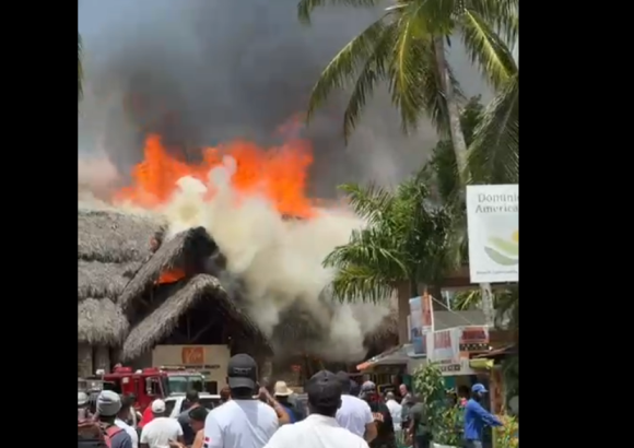 Viva Hotel in Bayahibe engulfed in flames as firefighters battle blaze