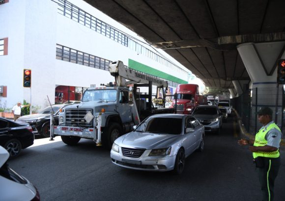Merchants support restricting daytime traffic of heavy vehicles