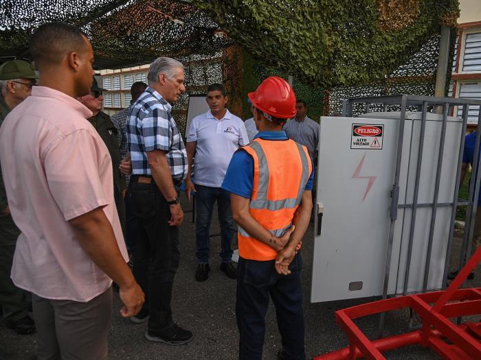 Díaz-Canel observes innovative energy and construction solutions