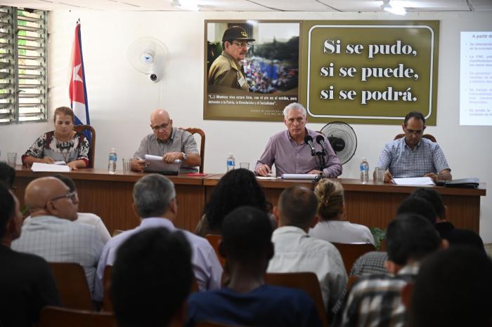 Cuban President continues exchanges with Havana’s municipal Defense Councils