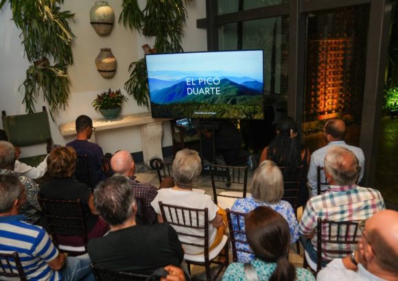 Casa del Cordón screens documentary highlighting Pico Duarte