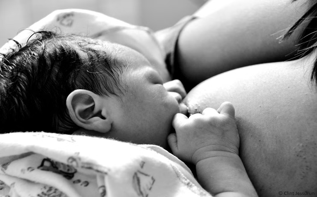PAHO calls for stronger safeguards against digital marketing that undermines breastfeeding