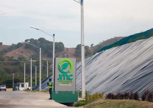 Abinader inaugurates Puerto Plata plant to end open-air landfill
