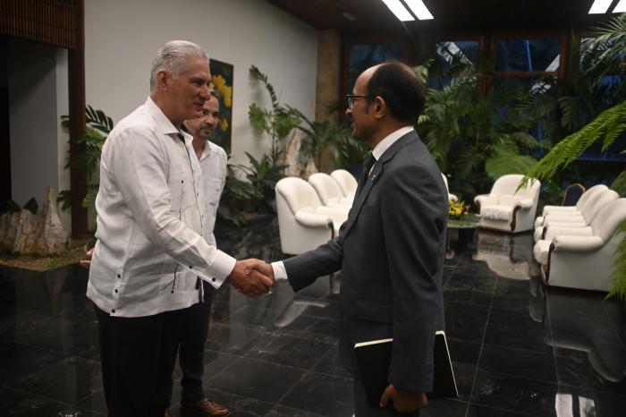 UN Office for Disaster Risk Reduction stands “shoulder to shoulder with Cuba”