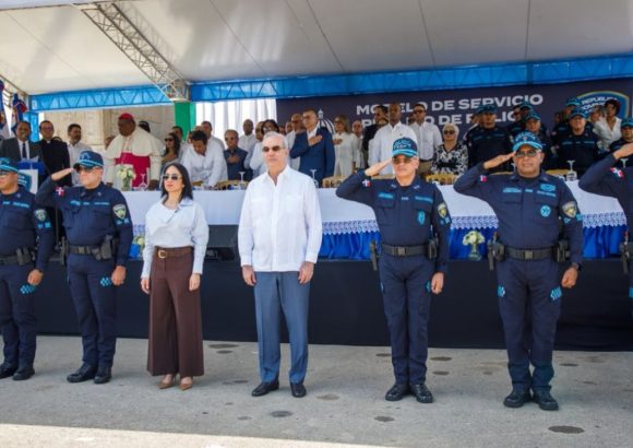 Abinader launches second phase of new police patrol model in La Altagracia