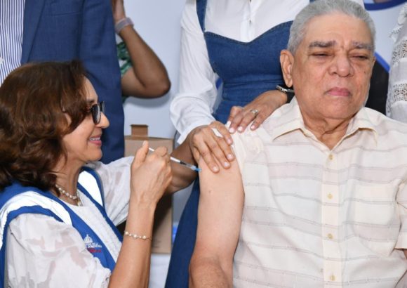 National influenza vaccination day begins with more than 400 thousand doses available
