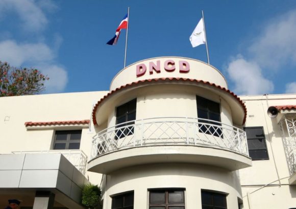 Two Dominican anti-drug agents charged in U.S. over alleged cocaine scheme